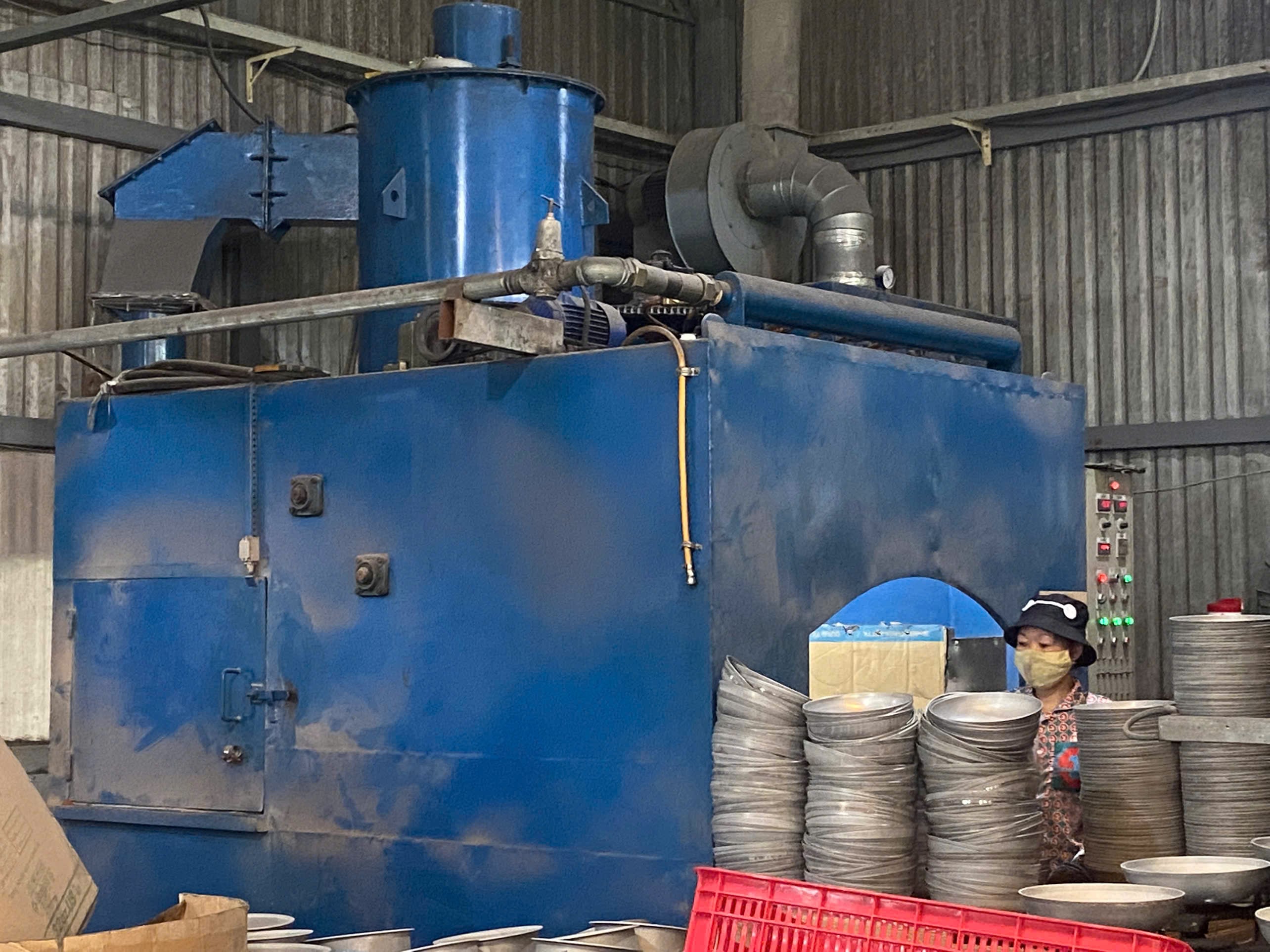 Non-stick coating production line 1.jpg